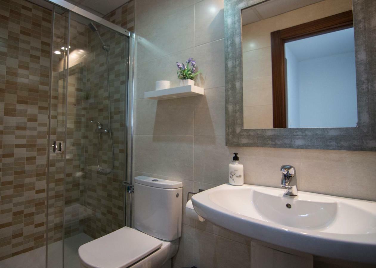 Enjoygranada Lujo Piscina Y Parking Apartment Luaran gambar